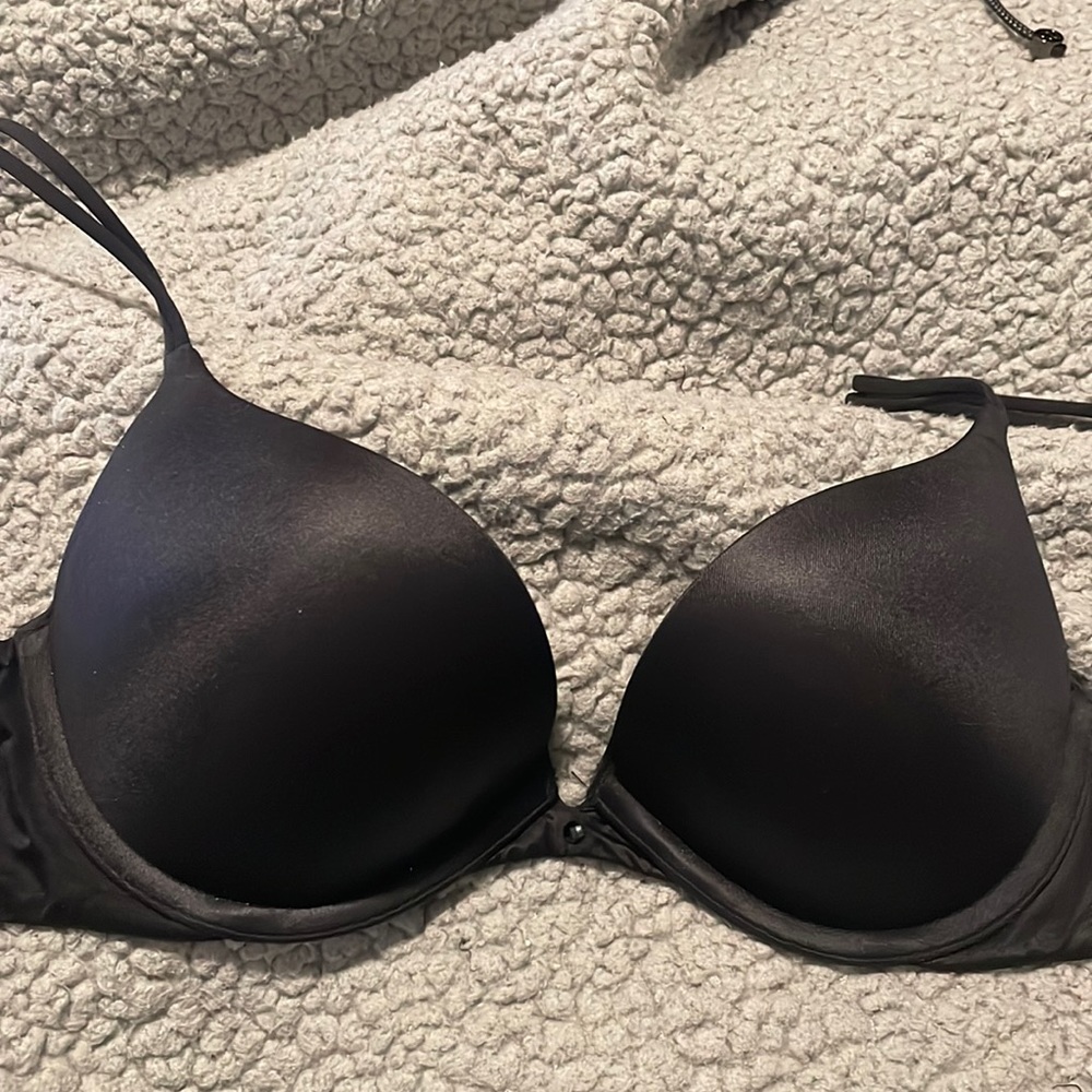 Victoria Secret’s Very Sexy Push-up Bra